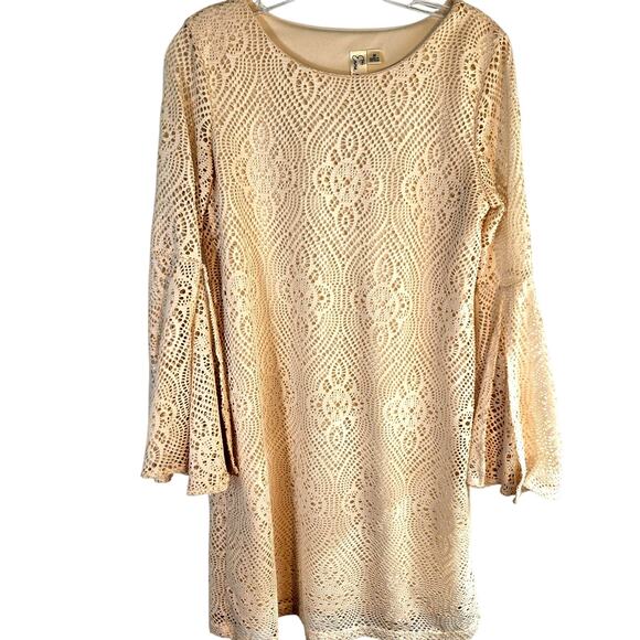 Emma & Michele Women's Dress Medium M Cream Bell Sleeves Misses Size 8 10 - Picture 1 of 6